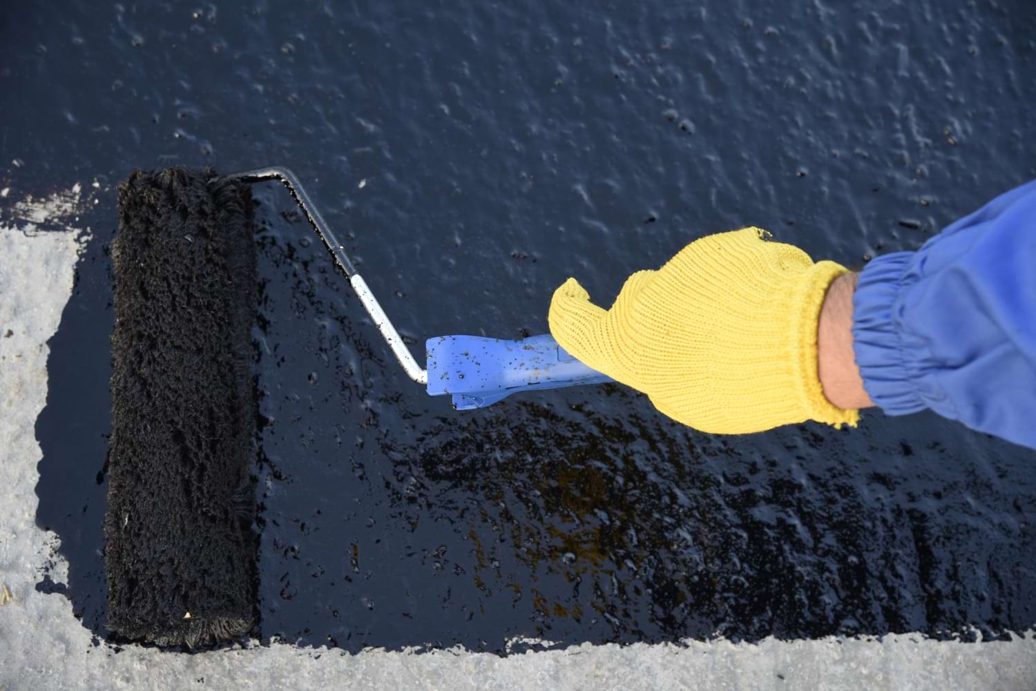 Masy bitumiczne – nowoczesne rozwiązania hydroizolacyjne w budownictwie