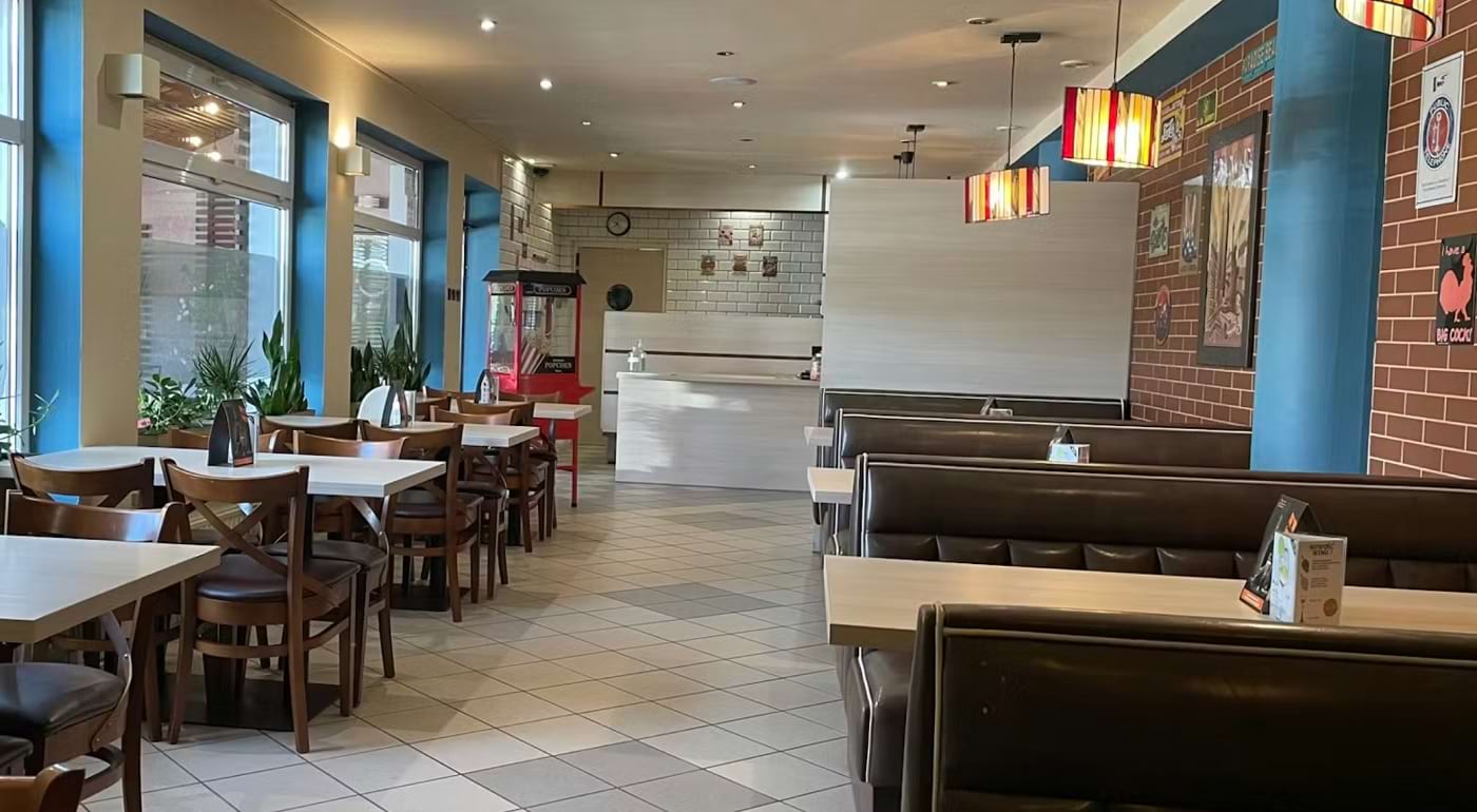 restauracja z daniami włoskimi